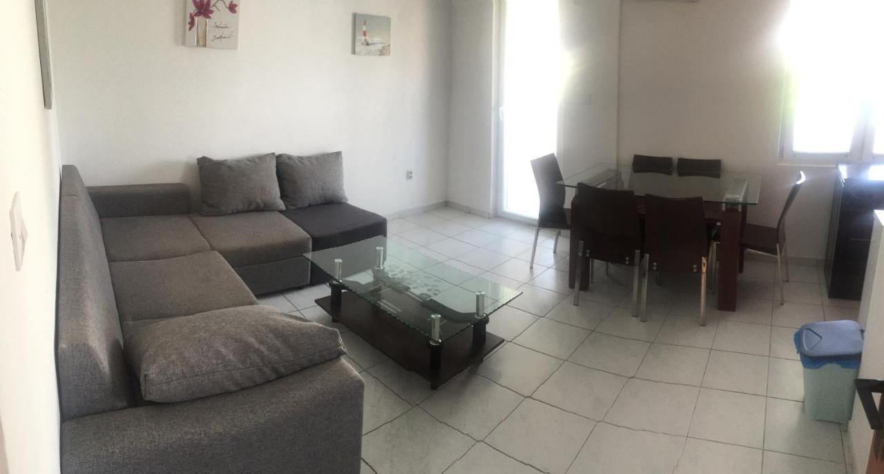 Apartmani Nerko พาก ภายนอก รูปภาพ