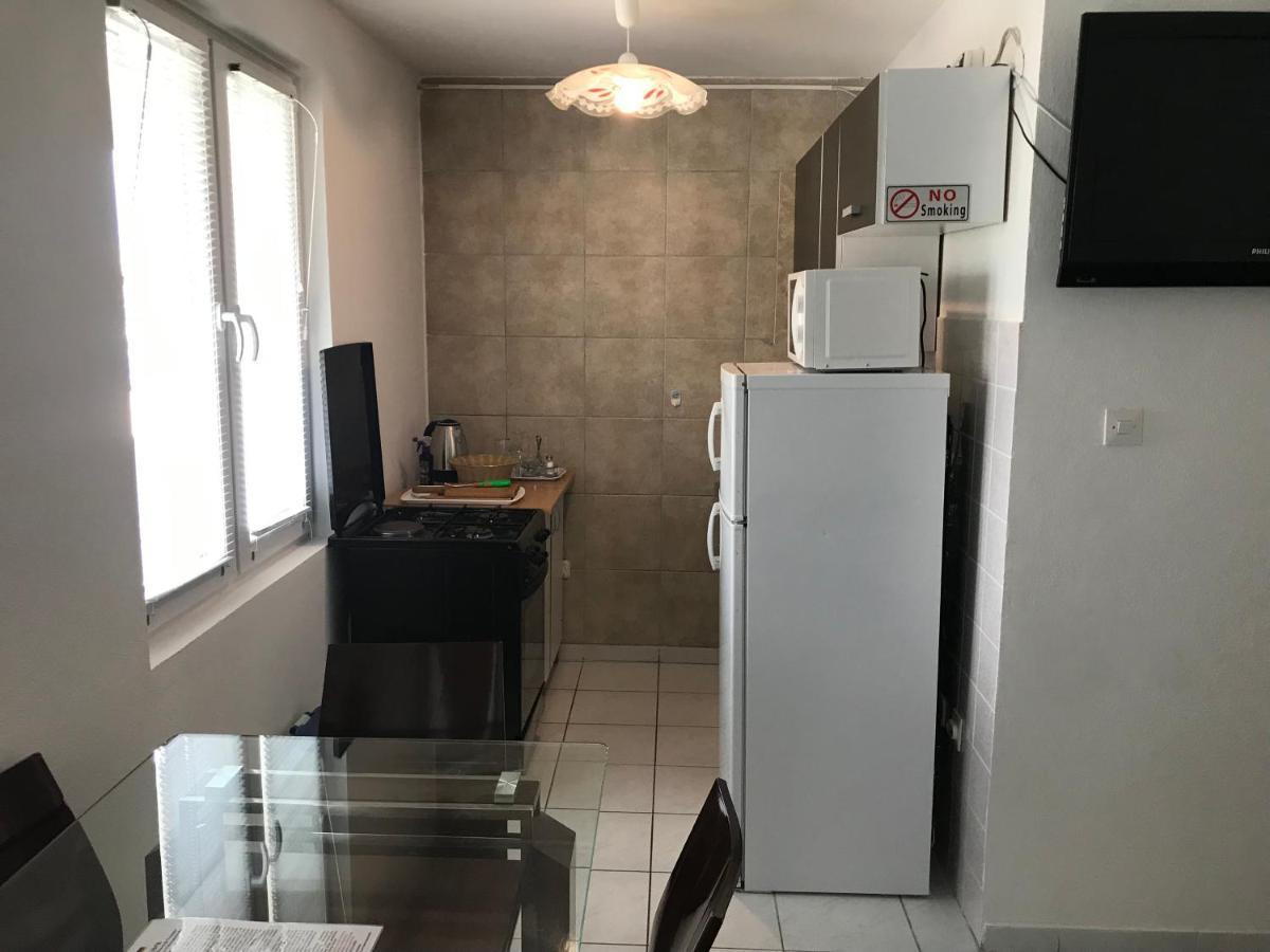 Apartmani Nerko พาก ภายนอก รูปภาพ